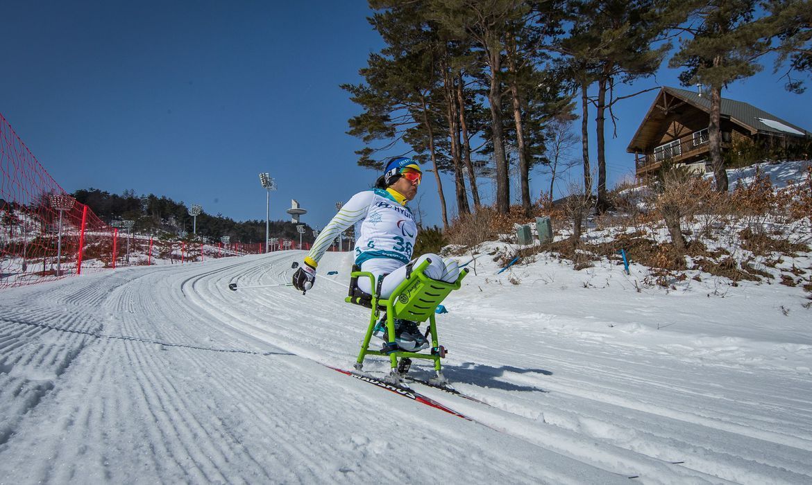 brasileiros atingem top 6 no mundial paralimpico de esportes na neve