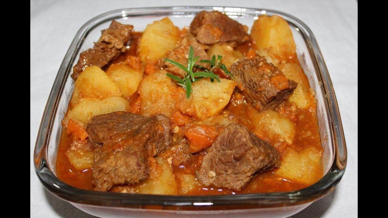 carne de panela com batata