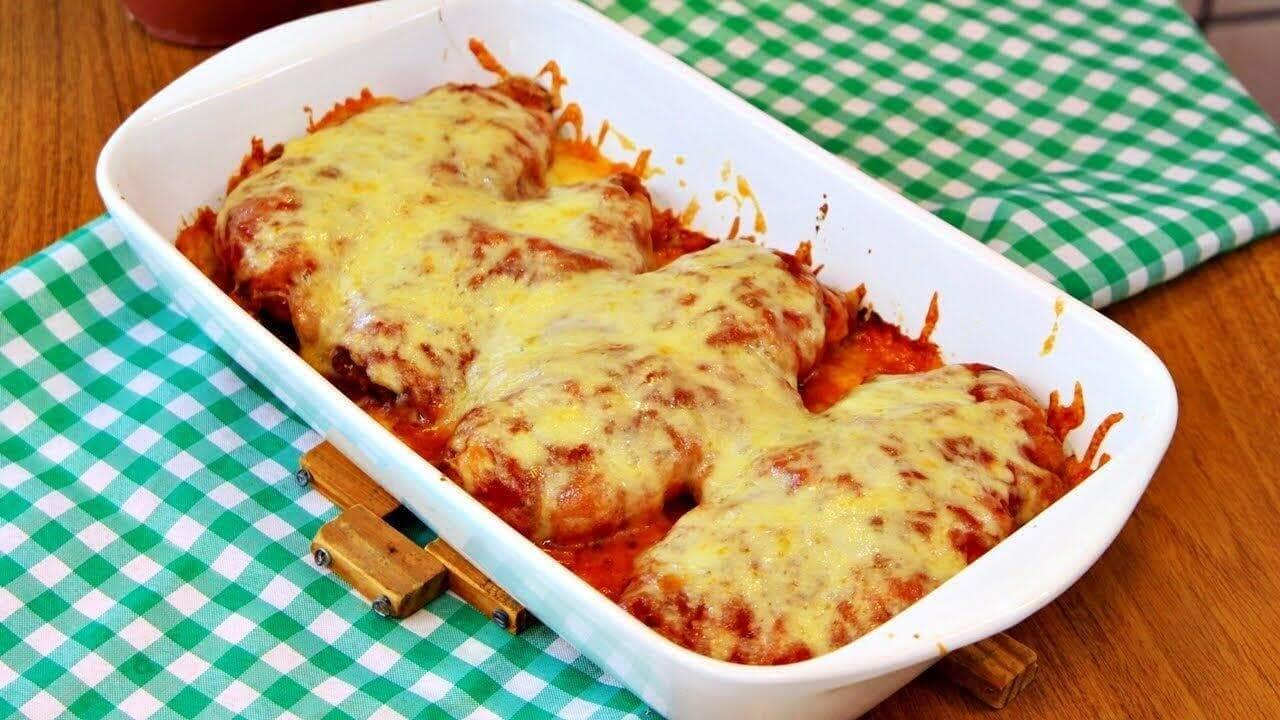 filé de frango a parmegiana