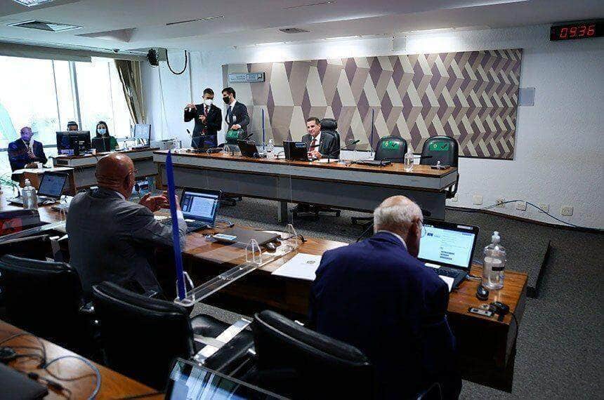 cae aprova regulamentacao de criptomoedas