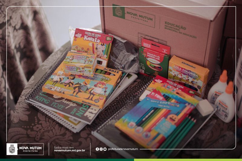 educacao entrega 8 5 mil kits escolares para rede municipal