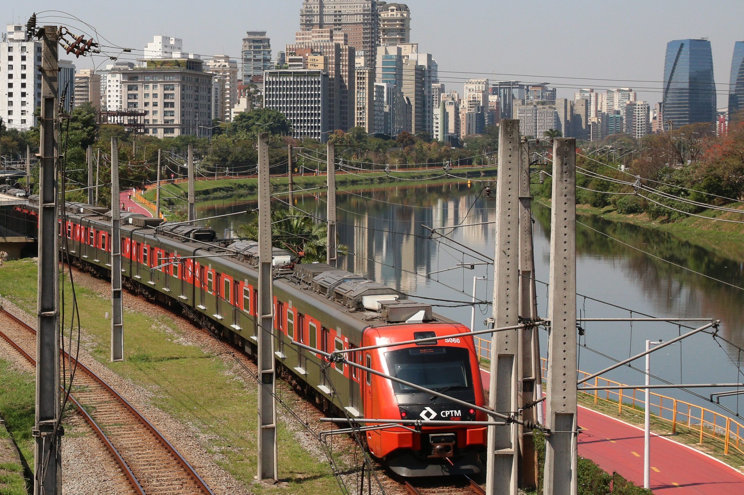 falha provoca atrasos nas linhas 7 e 10 de trens em sao paulo scaled