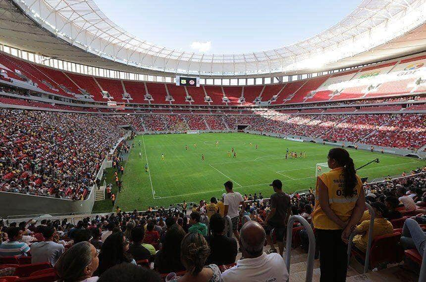 na pauta da ccj lei do esporte pune racismo e homofobia nos estadios