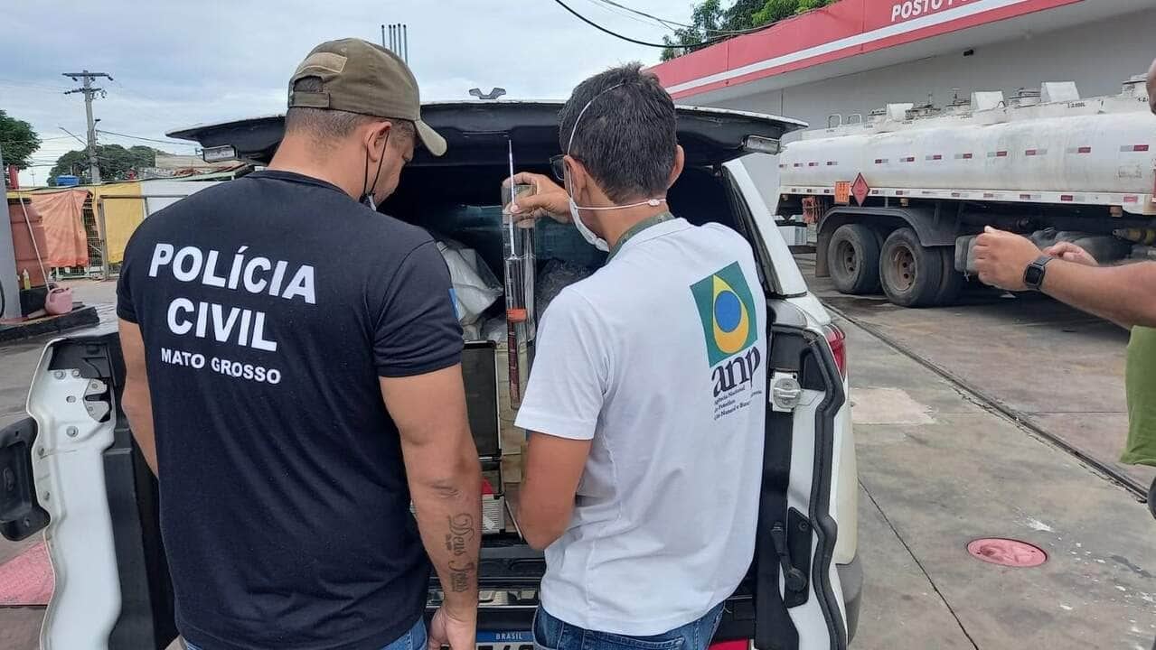 Posto é flagrado com gasolina adulterada com 70% de etanol em Mato Grosso