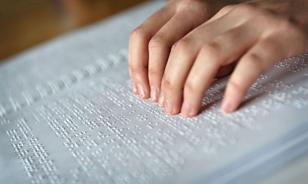 Oferta de serviços bancários em Braille é tema de Projeto de Lei em Mato Grosso