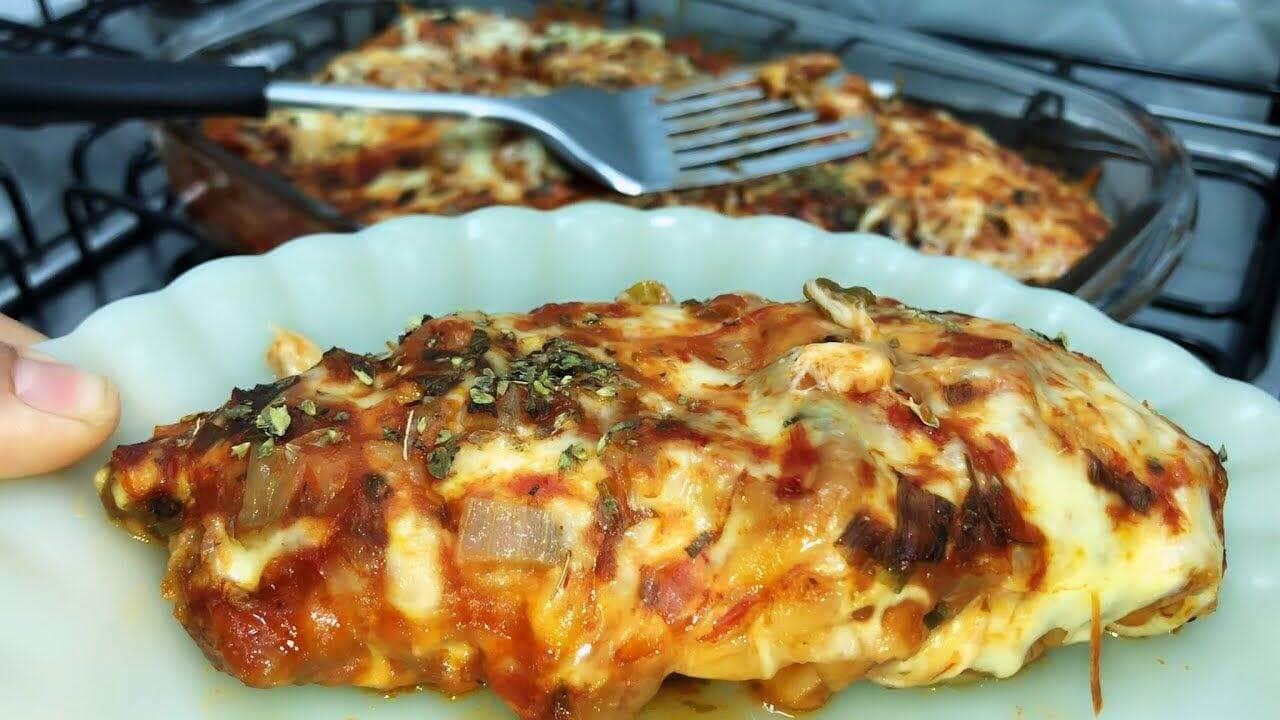 filé de frango a parmegiana