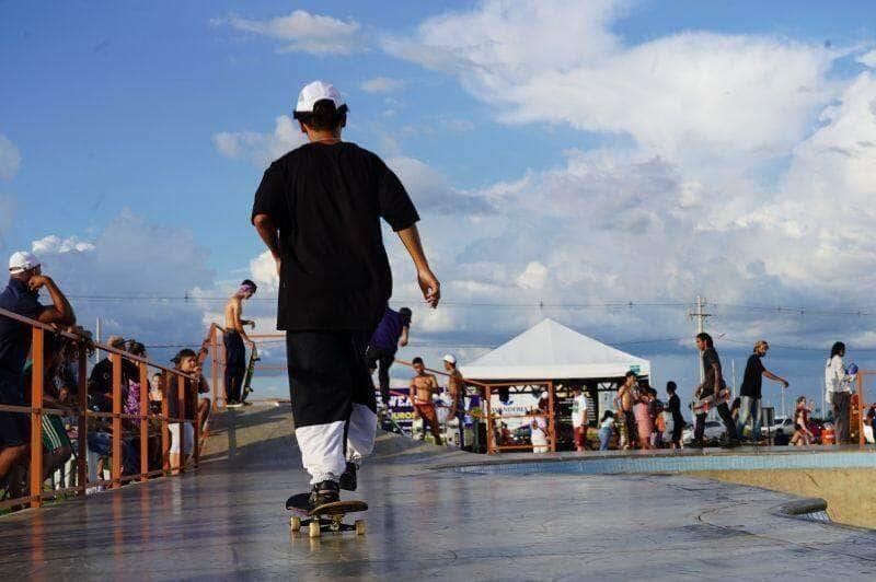 musica skate e grafite animam luverdenses durante o festival rota urbana