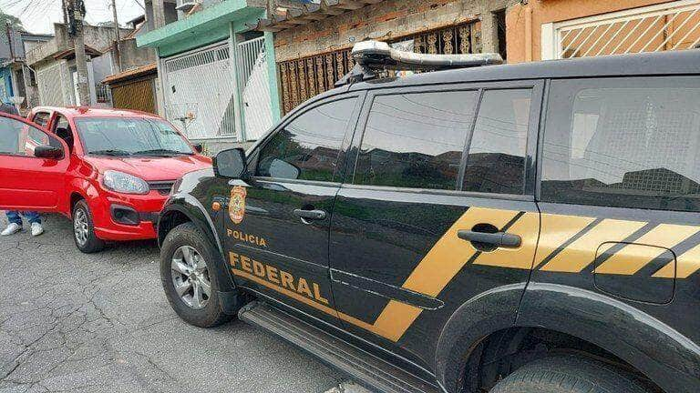 pf desarticula quadrilha que adquiria imovel com dinheiro do trafico