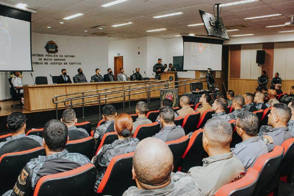 pm inicia 4º curso de tecnicas de controle e submissao da rotam