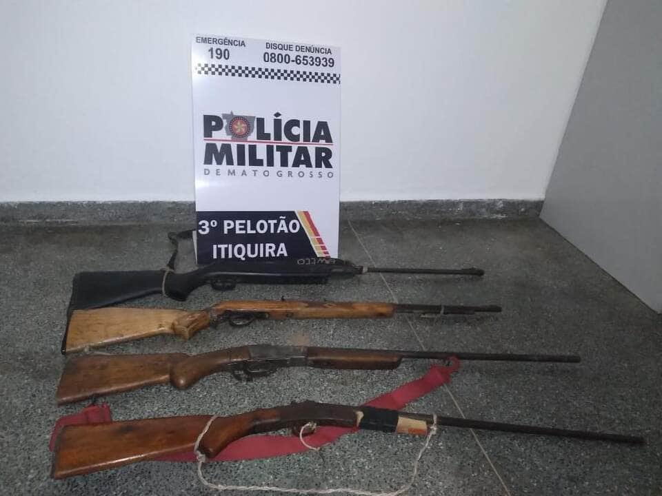 policia militar apreende quatro armas de fogo apos registro de disparo acidental