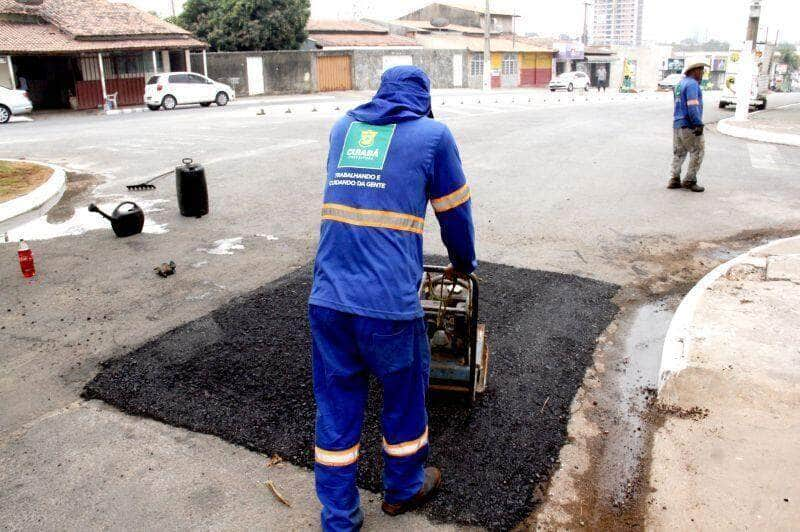 apos perido de chuvas forca tarefa emergencial de tapa buracos avanca pela cidade