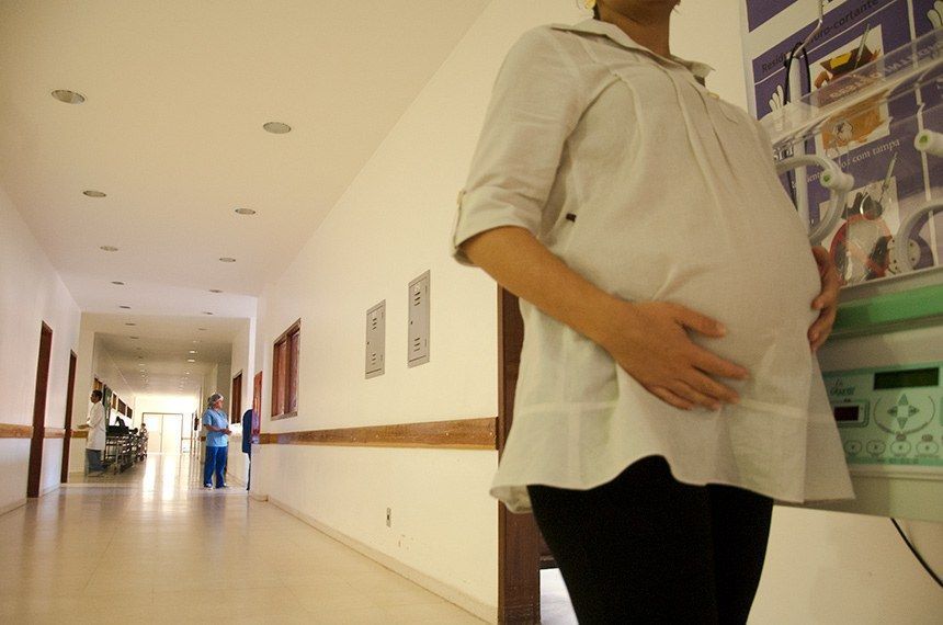 agora e lei gestante presa tem direito a tratamento humanitario durante e apos parto