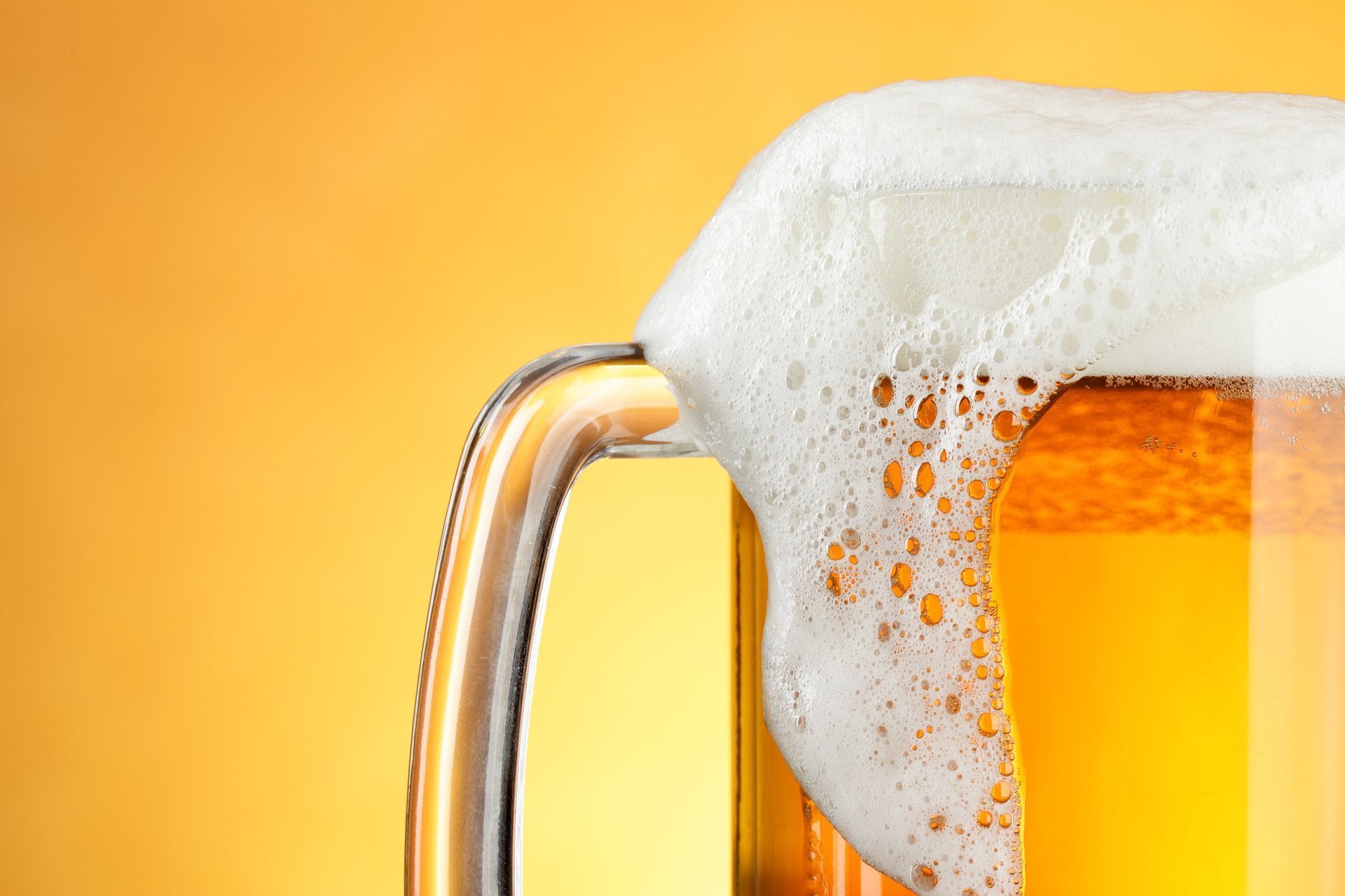 Cerveja pode causar câncer no intestino, diz pesquisa