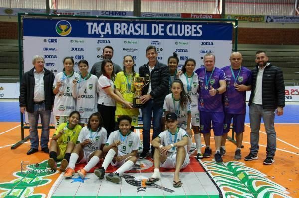 equipe de sorriso e vice campea da ix taca brasil de clubes de futsal feminino