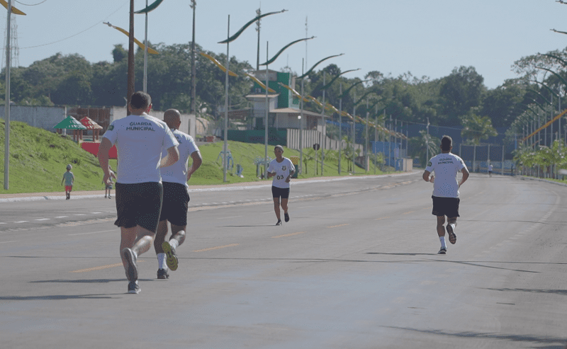 guardas municipais passam por testes de enquadramento para receber formacao em sp