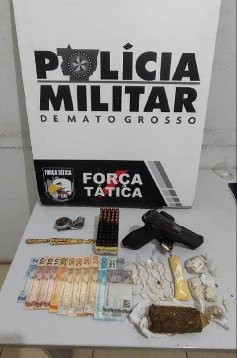 homem e preso com porcoes de drogas e arma de fogo em nova mutum