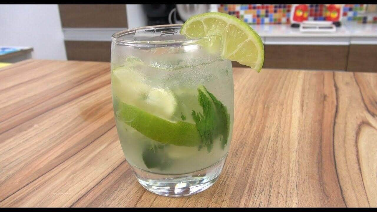 como fazer caipirinha de limão