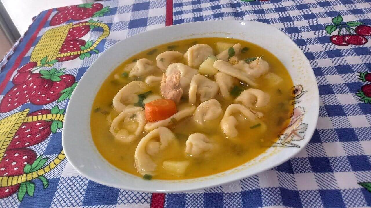 como fazer sopa de agnoline