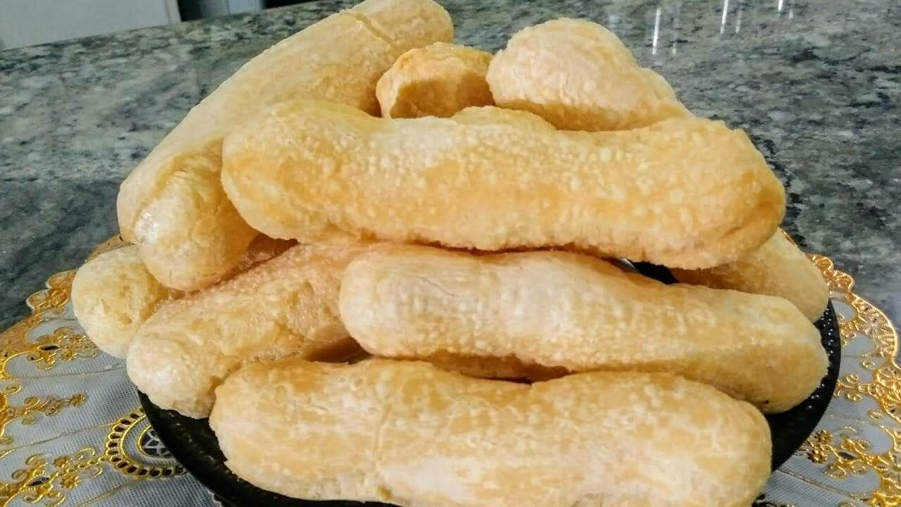 como fazer biscoito de polvilho frito