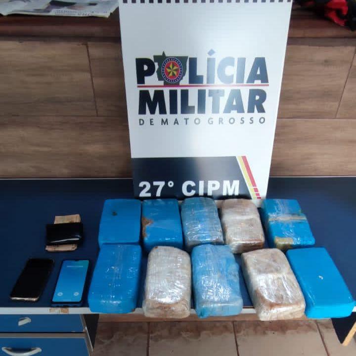 pm localiza 10 tabletes de pasta base de cocaina e prende homem em confresa