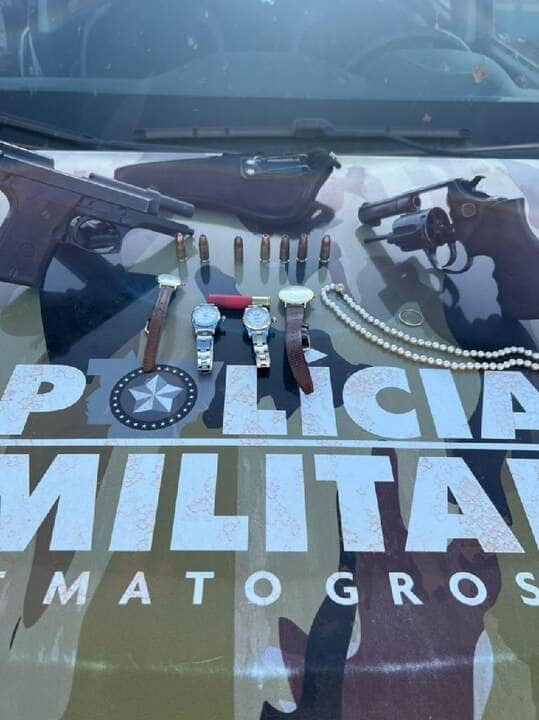 pm apreende armas de fogo e prende tres homens em peixoto de azevedo