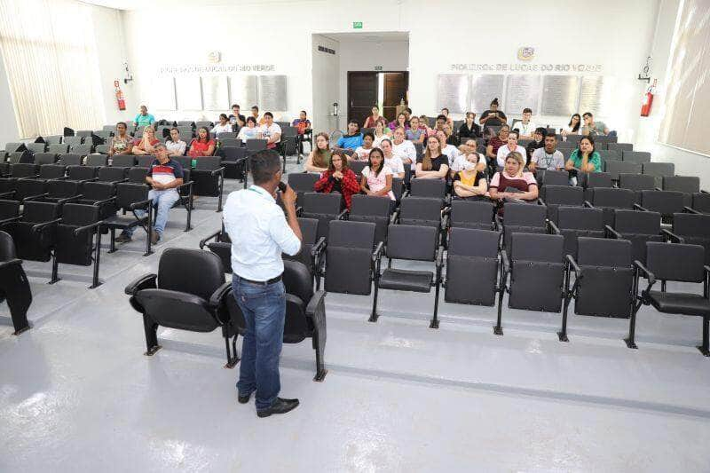 saude desenvolve projeto de educacao permanente para servidores da atencao basica