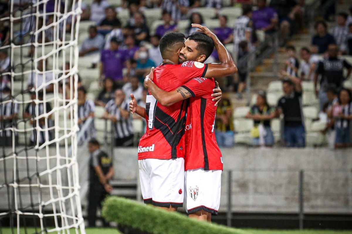 Futebol Ao Vivo: Atlético Goianiense visita o Olímpia em parada dura na Sul-Americana; veja escalações e onde assistir. Foto: Silvio Junior/Atlético-GO