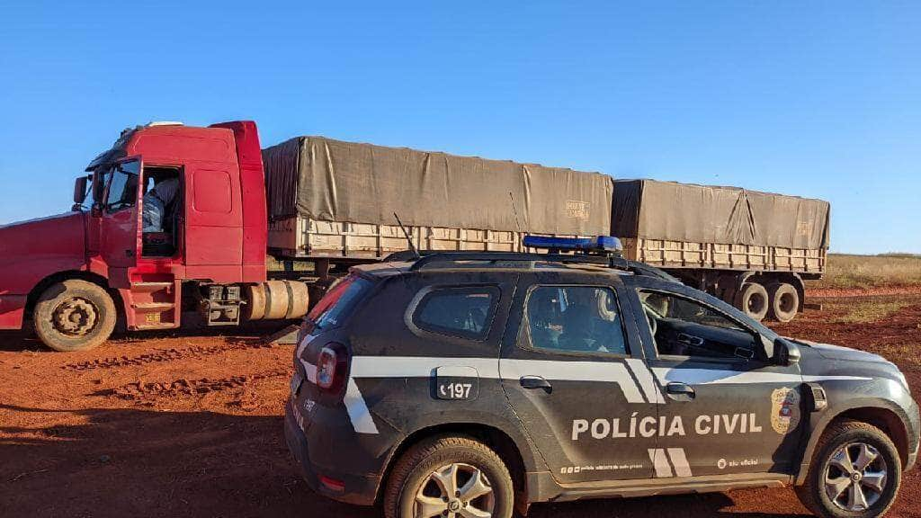 dupla e presa em flagrante por desvio de carga de soja em sapezal