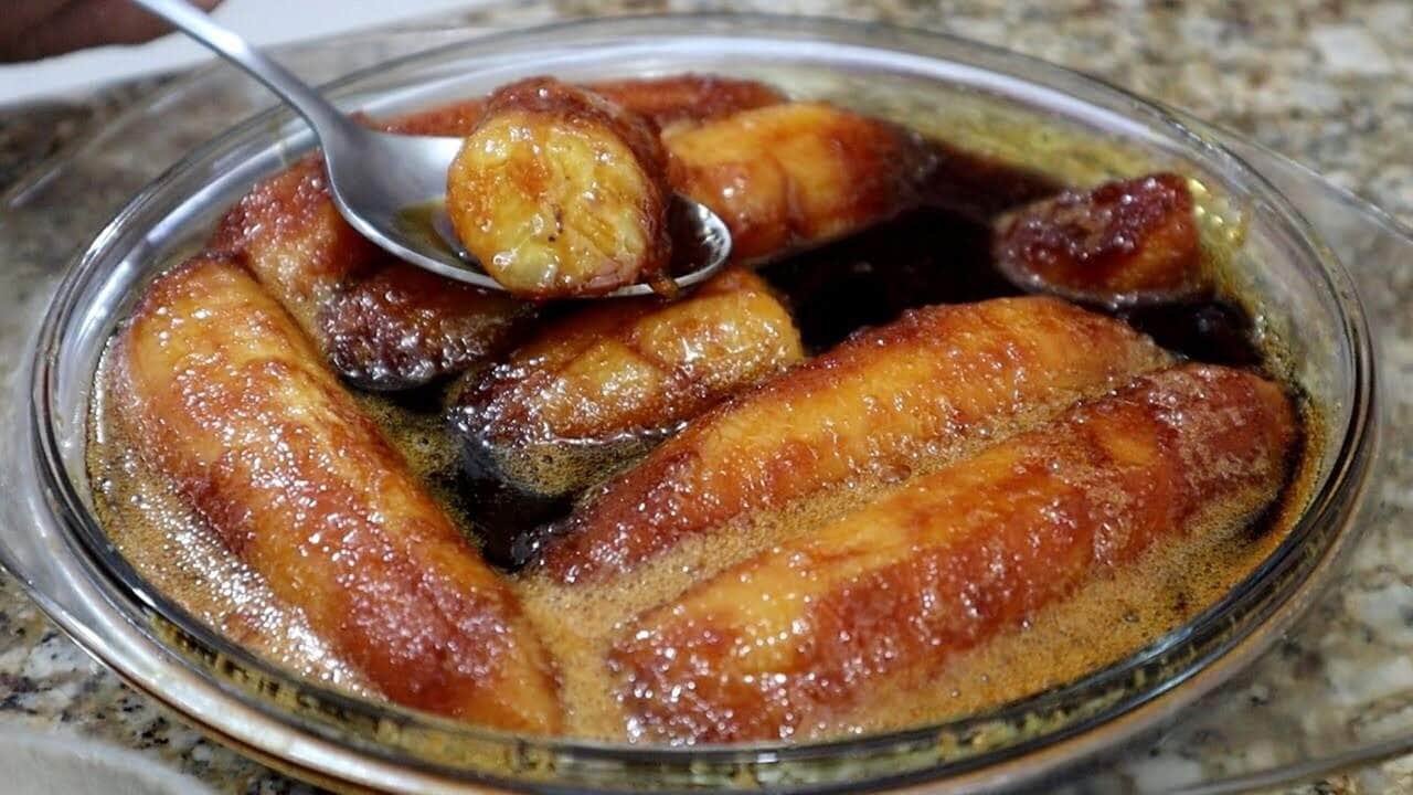 como fazer banana caramelizada na frigideira