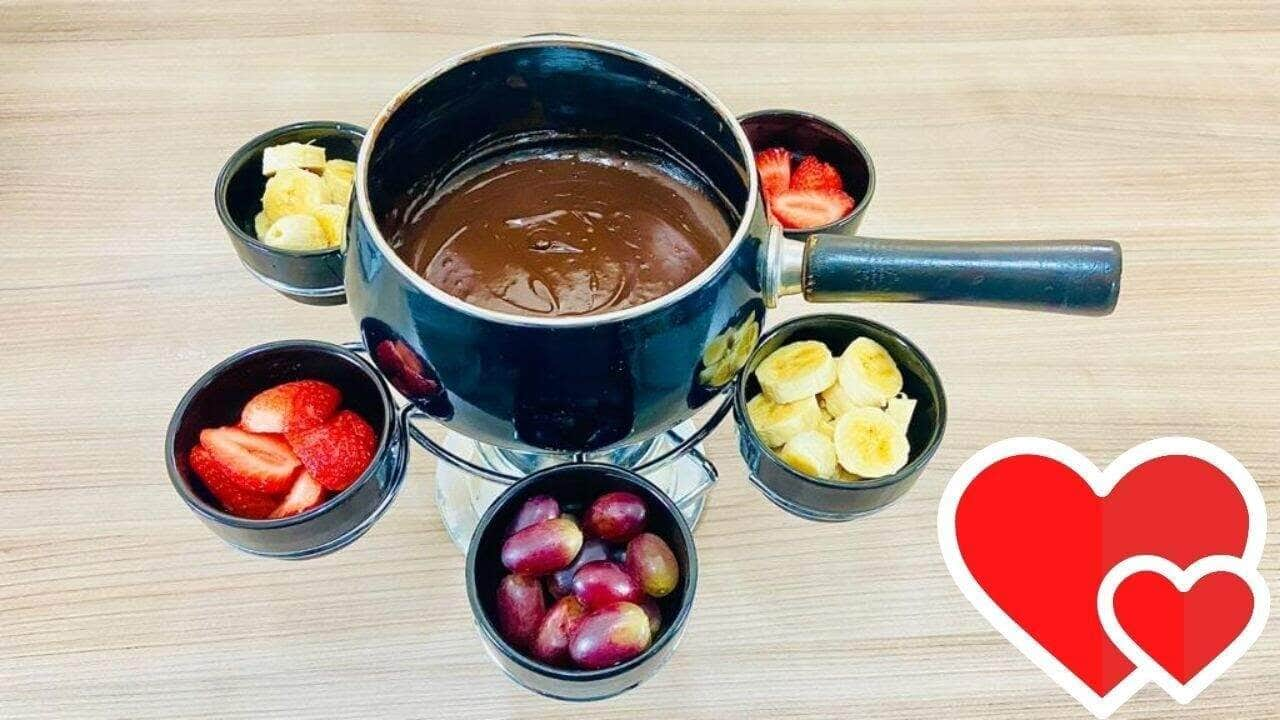 como fazer fondue de chocolate