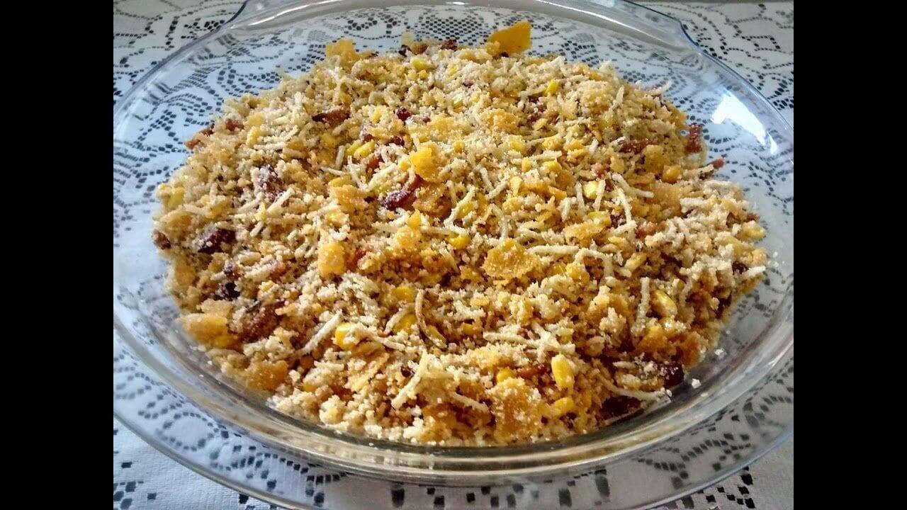 como fazer farofa de bacon