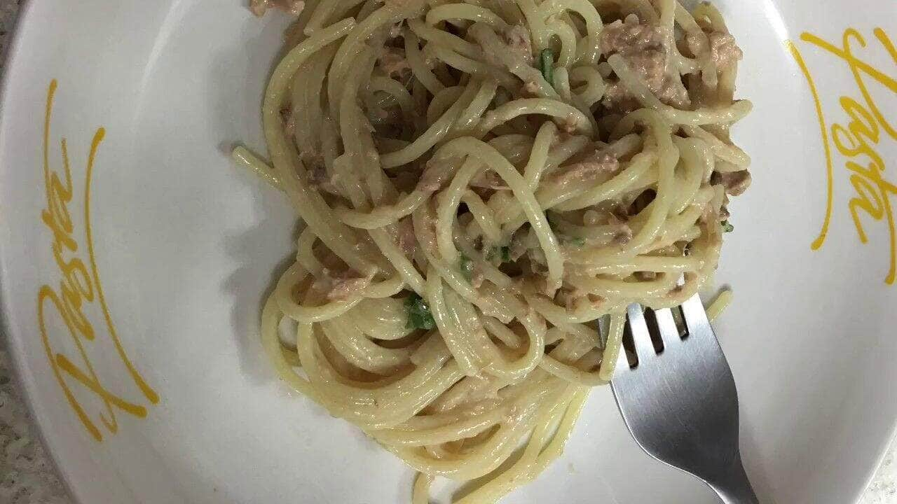 receita de macarrão com molho de atum