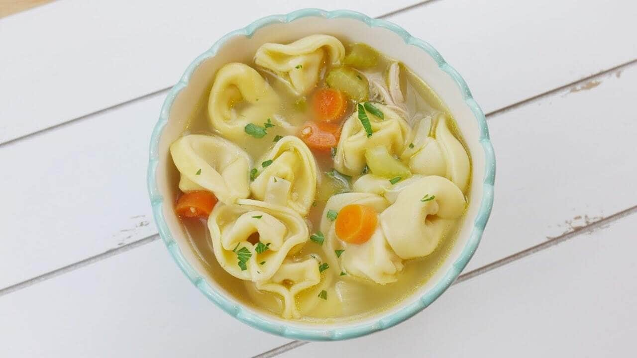 como fazer sopa de agnoline com galinha caipira