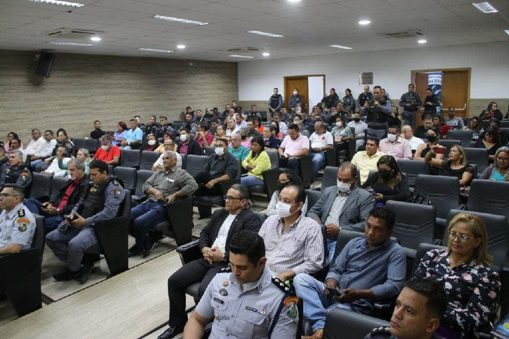 policia militar debate com liderancas comunitarias seguranca nos bairros da baixada cuiabana