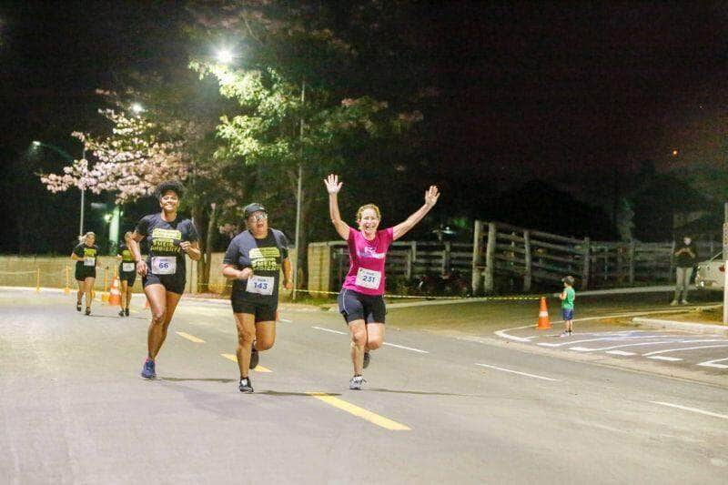 semana do meio ambiente e encerrada com competicoes de corrida de rua