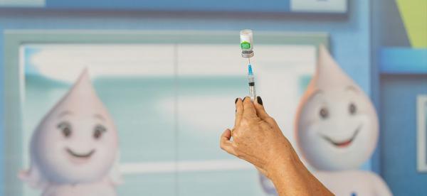 sorriso oferta vacina contra a gripe para a populacao acima de seis meses