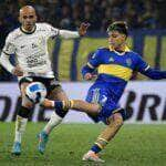 Lance de Boca x Corinthians. Foto: Conmebol