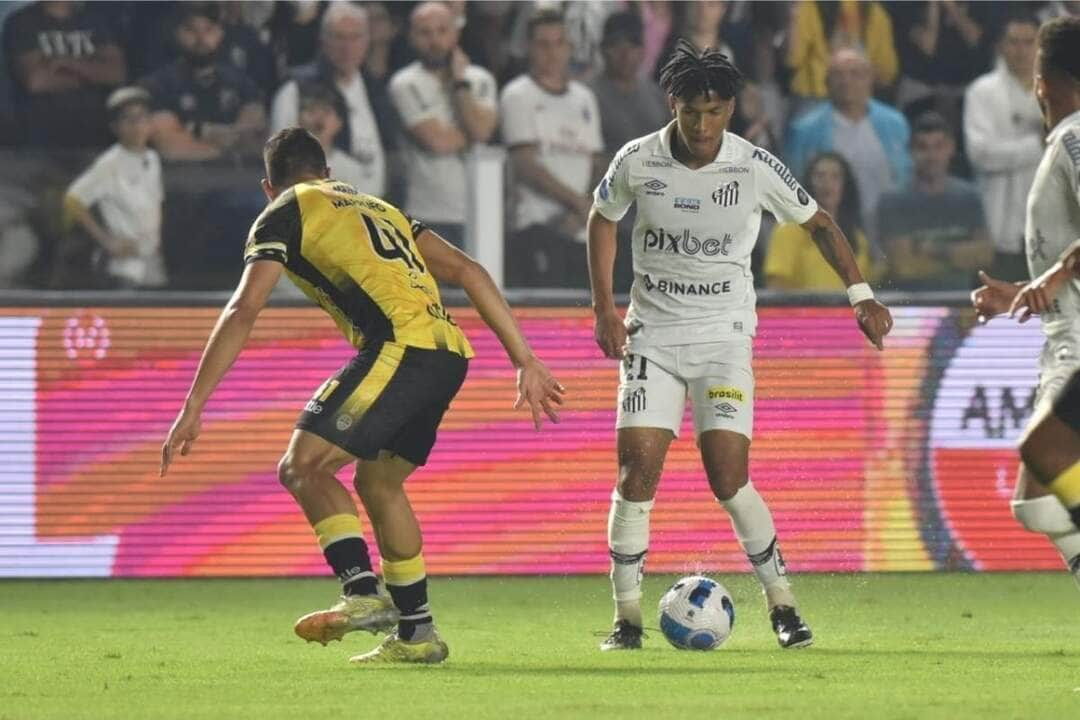 Lance de Flamengo x Táchira. Foto: Ivan Storti/Santos FC