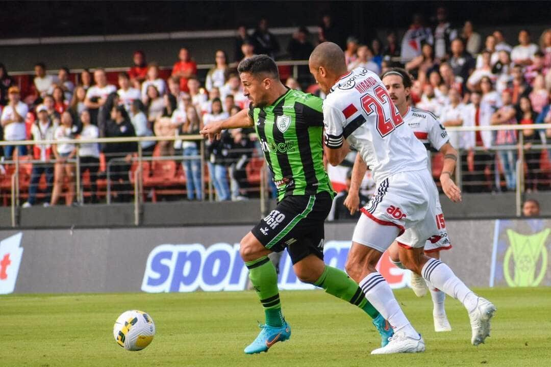 São Paulo x América-MG; onde assistir e as prováveis escalações para o jogo desta quinta (28) pela Copa do Brasil. Foto: Estevão Germano/América FC