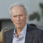 Notícias falsas da morte do ator e diretor de Hollywood Clint Eastwood se tornam virais nas mídias sociais