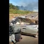 O acidente aconteceu por volta das 10h52m no município de Comodoro e envolveu uma carreta e uma camionete Toyota Hilux.