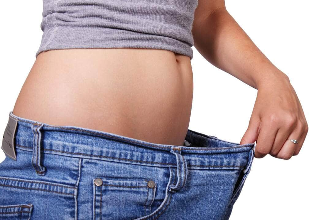 12 soluções para a barriga inchada