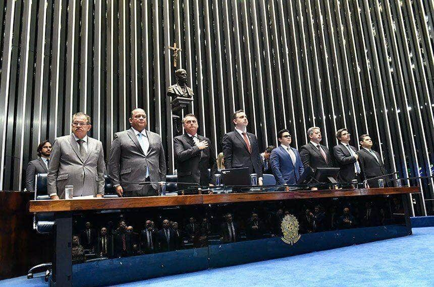 congresso promulga emendas do estado de emergencia e do piso salarial da enfermagem