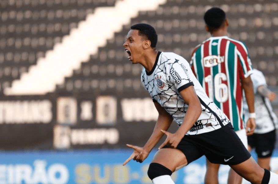 corinthians vence o fluminense pelo brasileiro sub 20 cruzeiro e bahia empatam