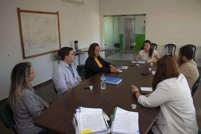 cultura planejamento e sebrae tratam sobre o potencial turistico de lucas do rio verde