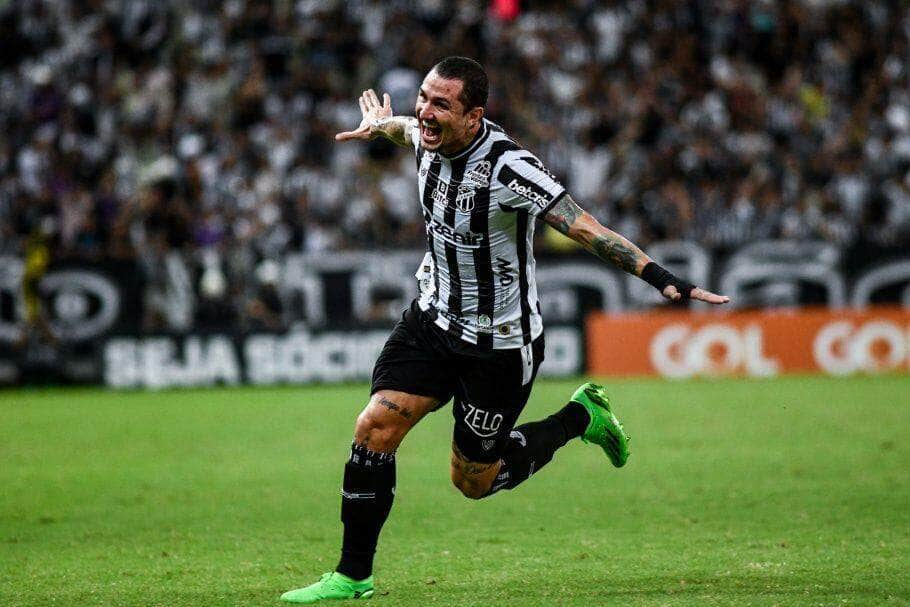 de virada ceara vence o corinthians pelo brasileirao assai