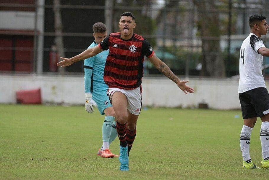 flamengo palmeiras athletico pr e red bull bragantino triunfam pelo brasileiro sub 20