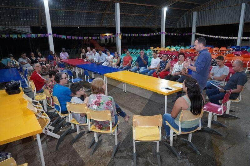 gestao miguel vaz apresenta proposta de construcao de calcadas no jardim das palmeiras