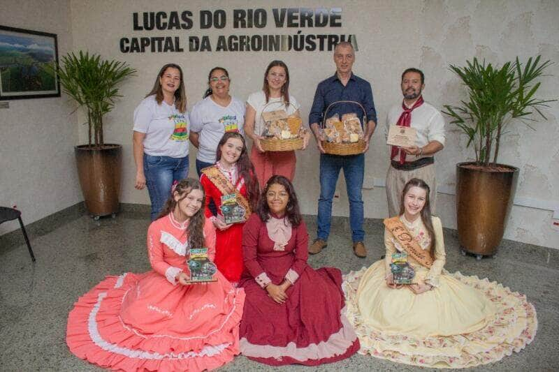 grupo de danca gaucha de lucas do rio verde se classifica para etapa final do femart