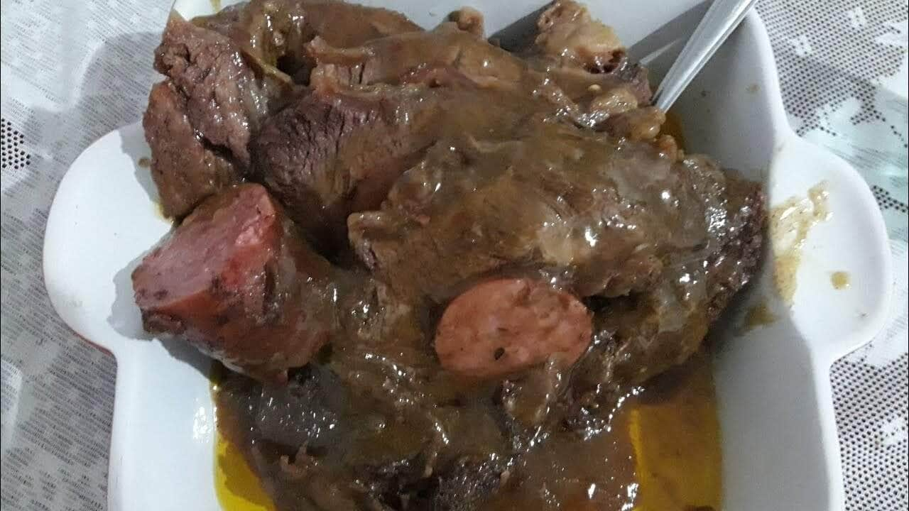 como fazer carne assada na panela de pressão elétrica